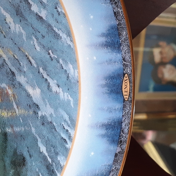 ๐*VINTAGE* LENOX ~KINKADE~ PEACEFUL RETREATS "MOONLIT LANE" WALL PLATE #517 A - Picture 3 of 12